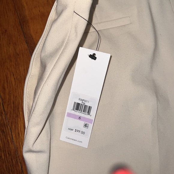 Women’s Slacks - Picture 5 of 5